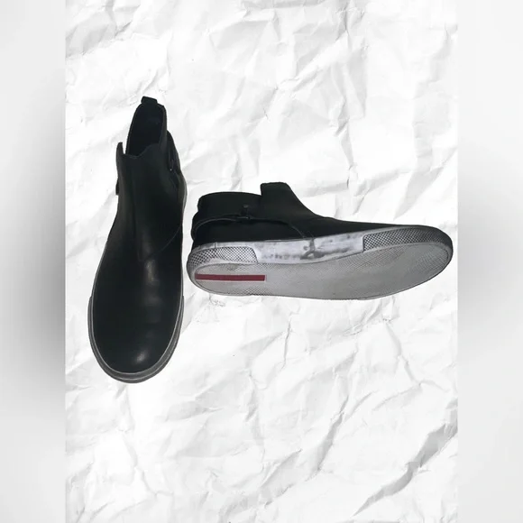Prada Men's Black Leather Chelsea Boots - Picture 3 of 13
